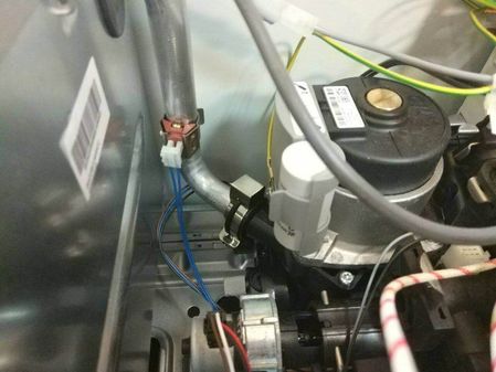 Газовый котел Ariston CARES XC 15 FF